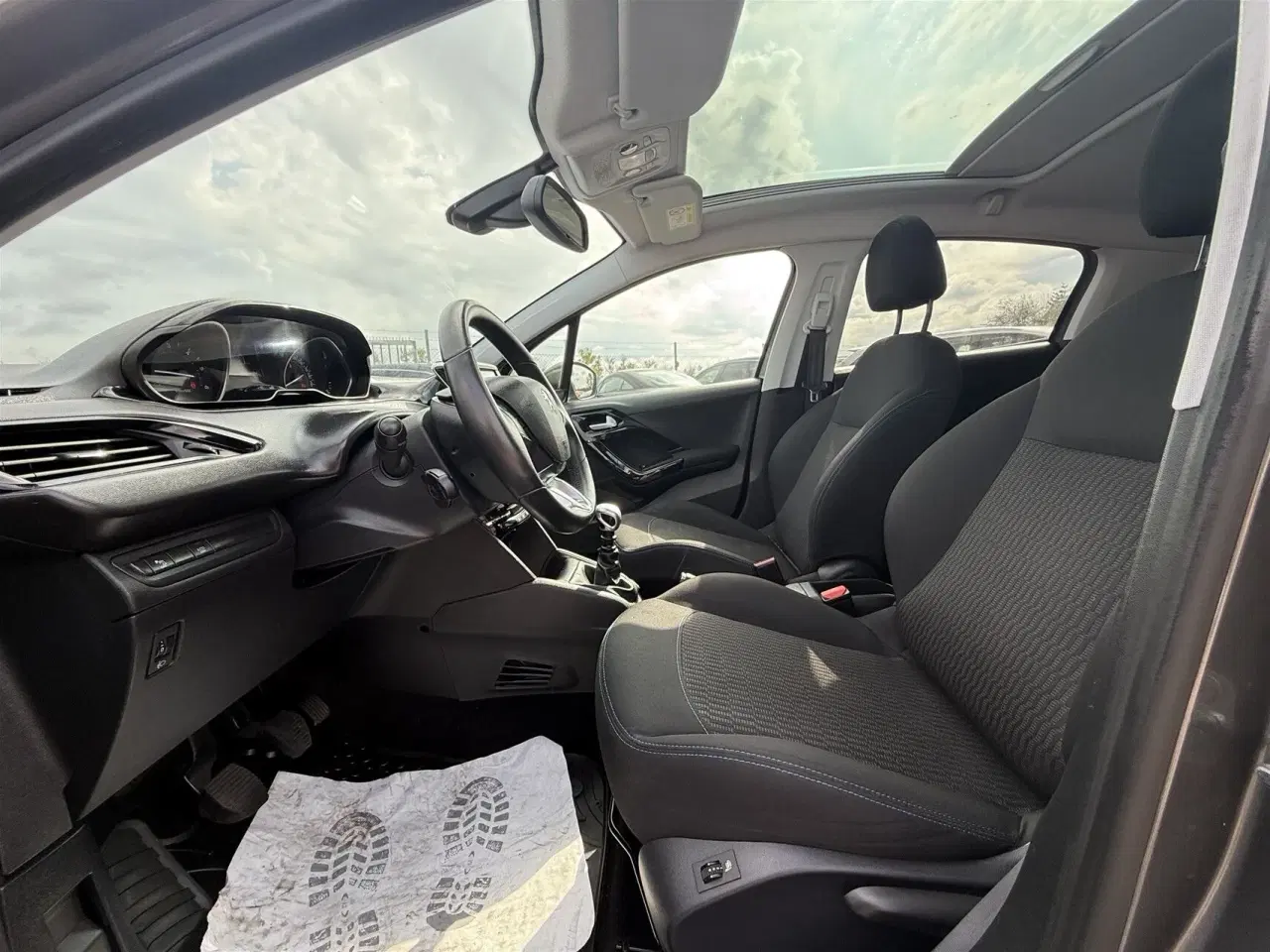 Billede 4 - Peugeot 208 1,5 BlueHDi Signature+ 100HK 5d