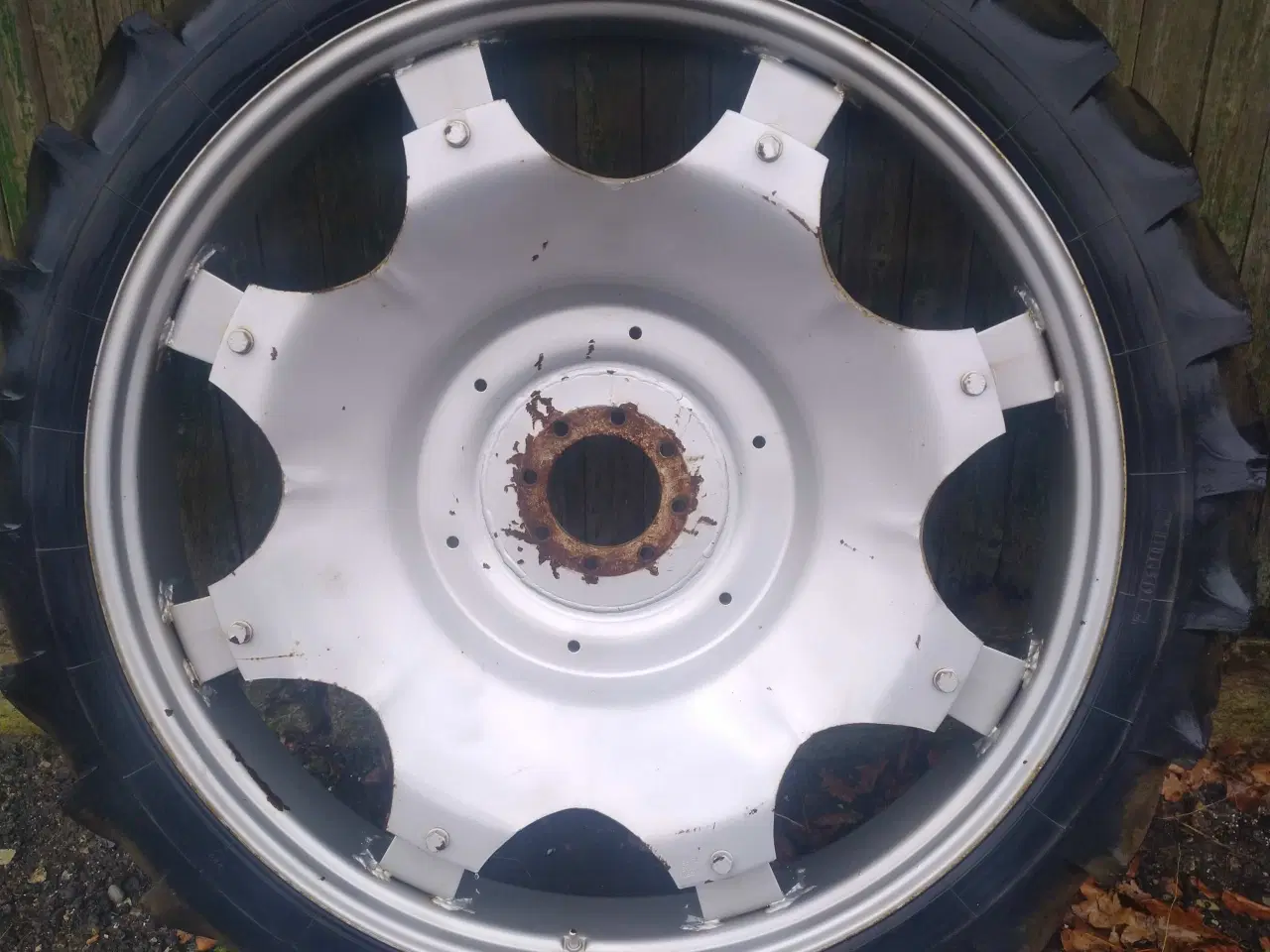 Billede 1 - 9,5R48 sprøjtehjul