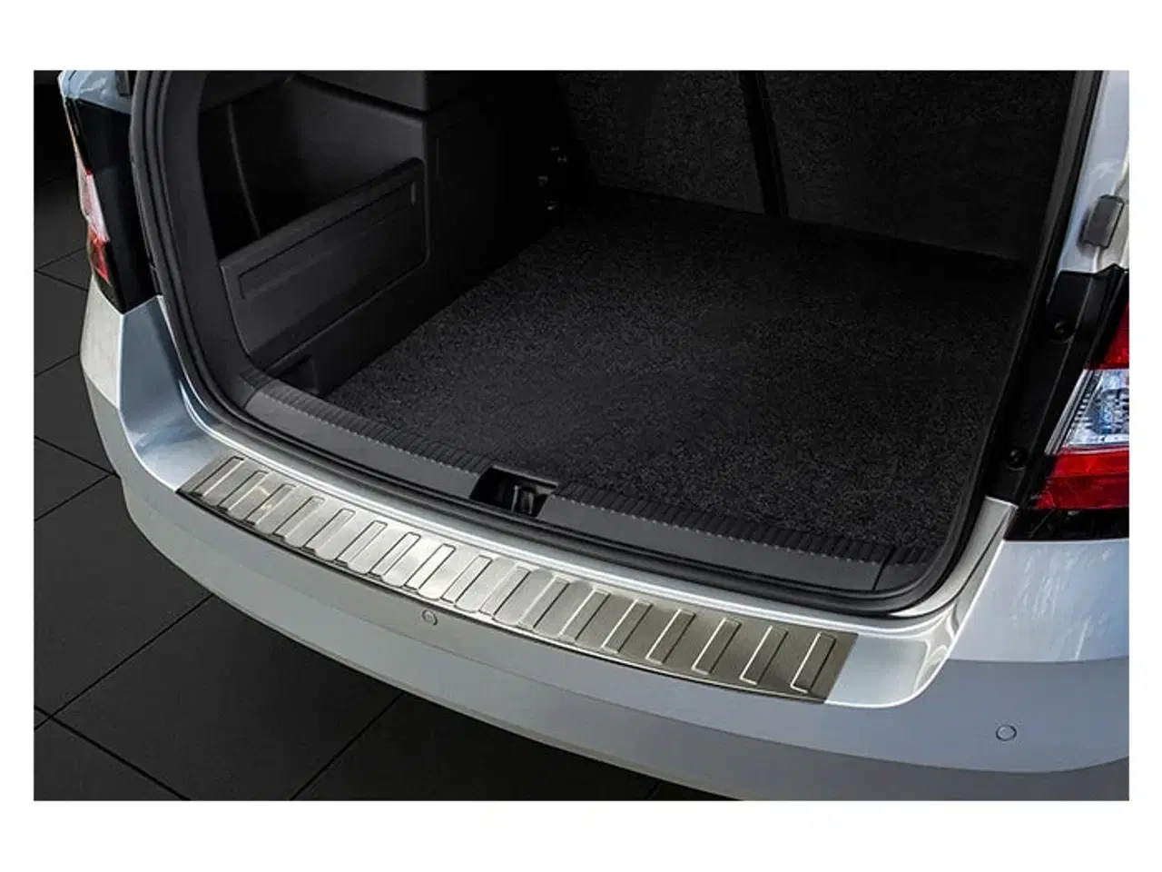Billede 1 - Læssekantbeskytter Skoda Fabia Combi 2014-2018 Stål