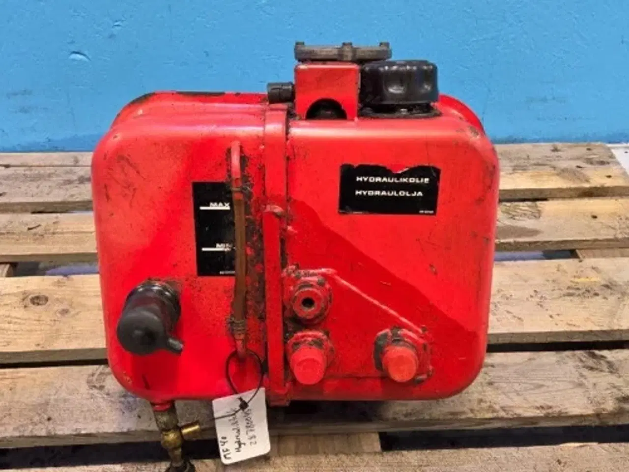 Billede 2 - Massey Ferguson 40 Hydrauliktank 28780045