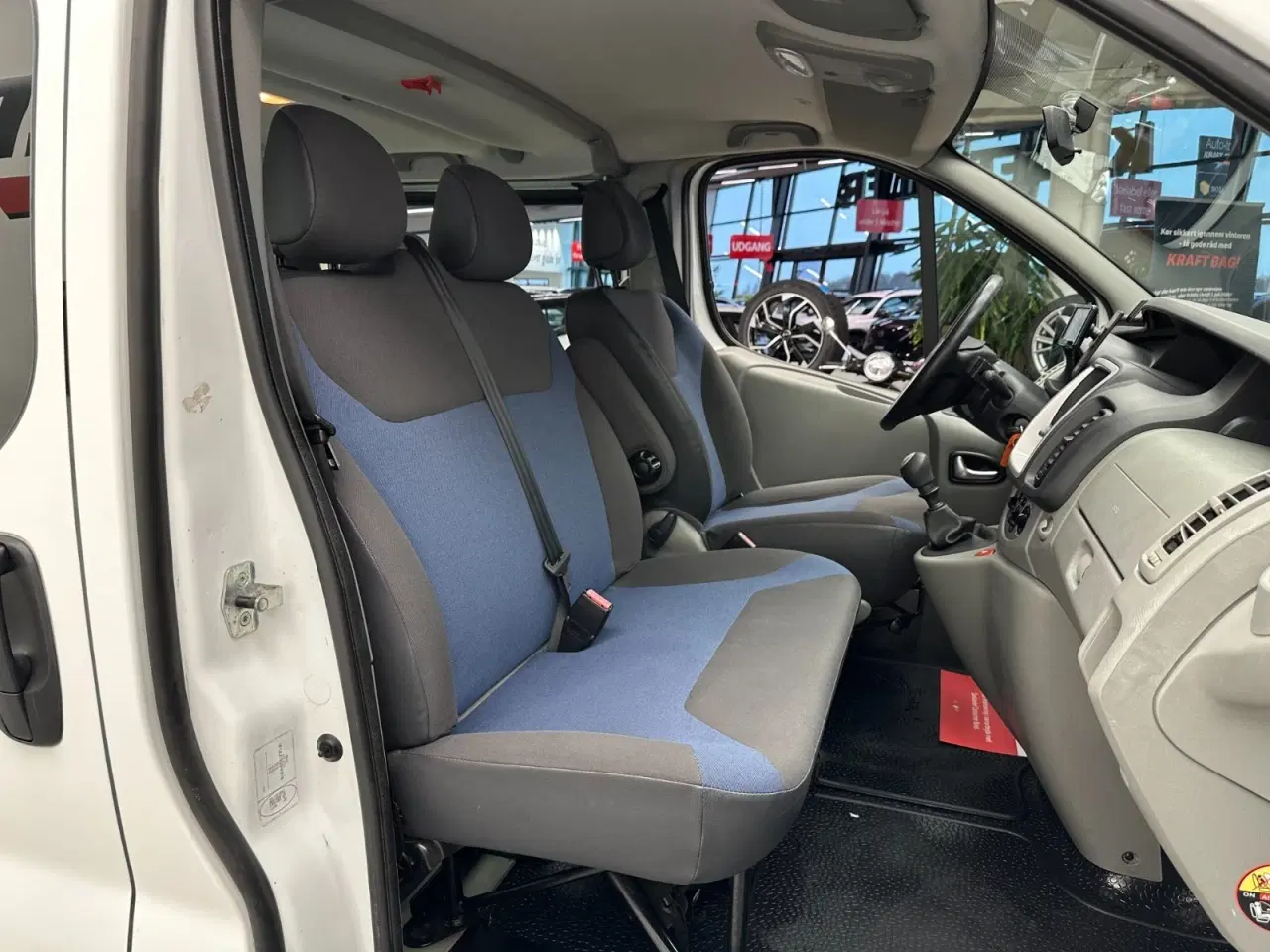 Billede 10 - Renault Trafic T29 2,0 dCi 115 L1H1 Kombi aut.