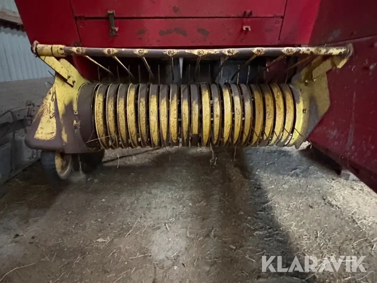 Billede 4 - Små Ballepresser New Holland 276