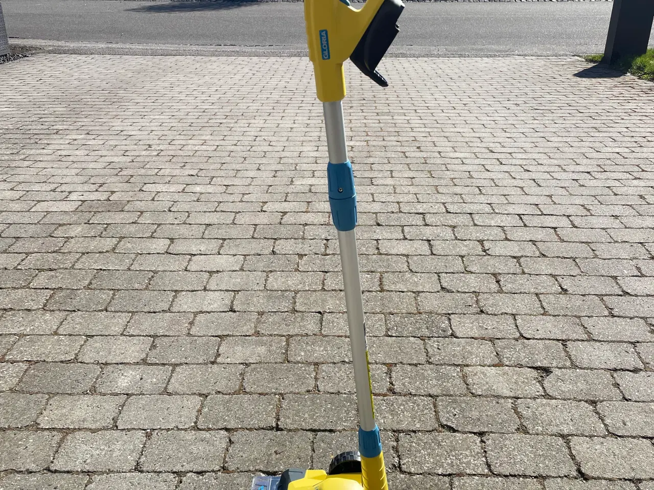 Billede 2 - Gloria græs og kanttrimmer