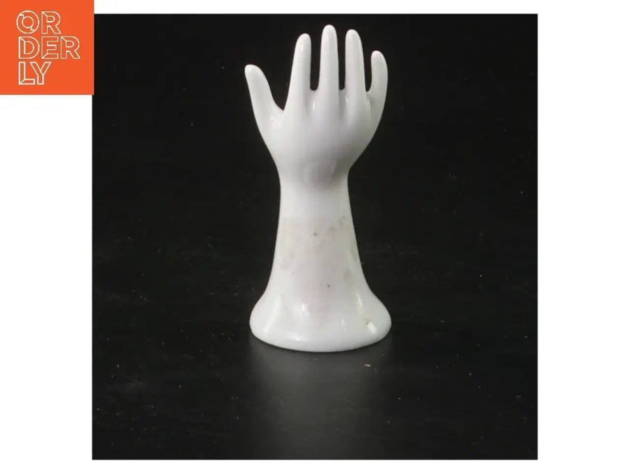 Billede 1 - Hvid håndformet ringholder (str. 8 cm)