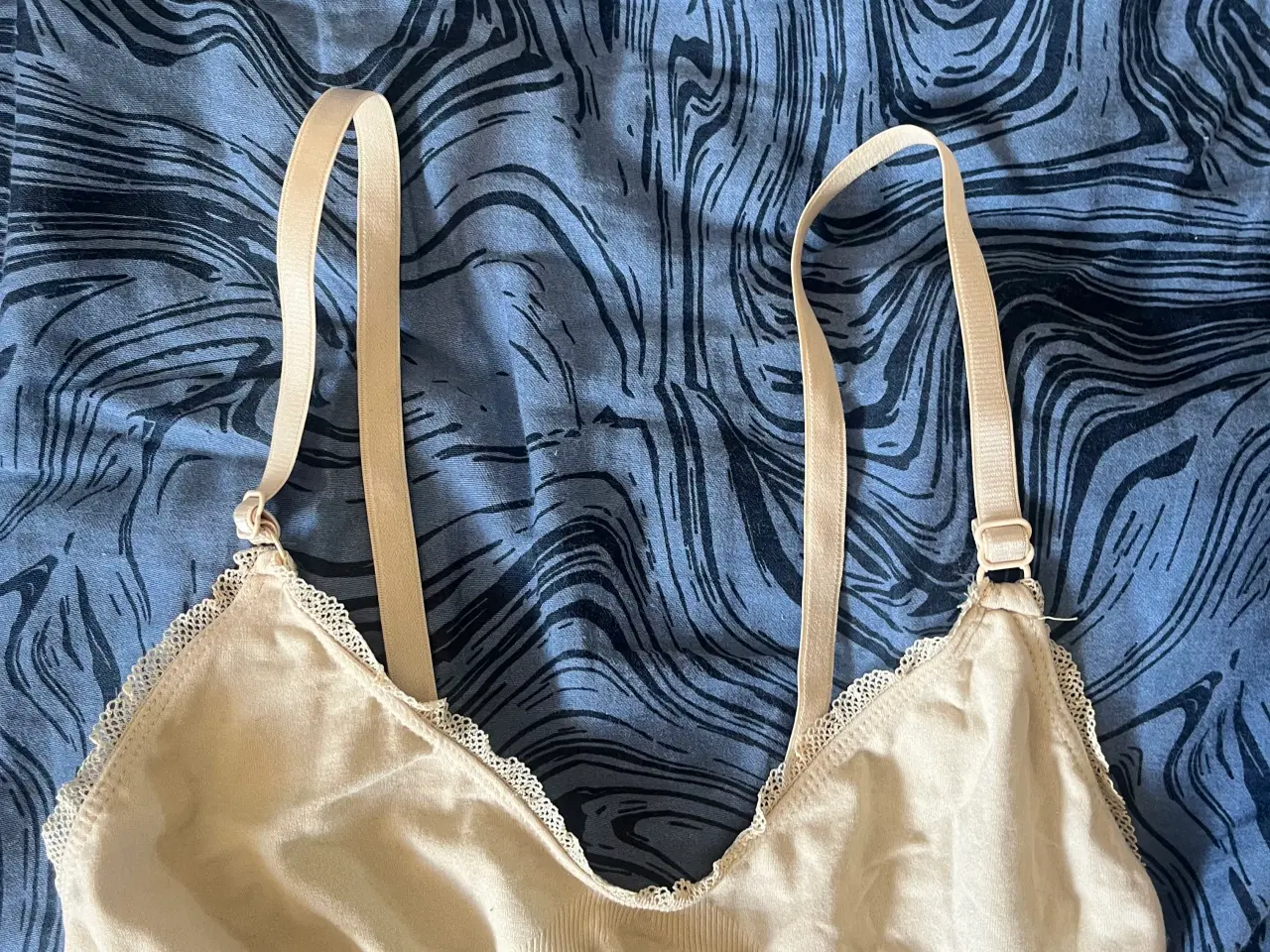 Billede 1 - Gai + Lisva bh