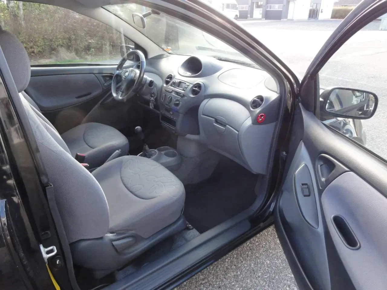 Billede 8 - Toyota Yaris 1,3 Luna Komfort