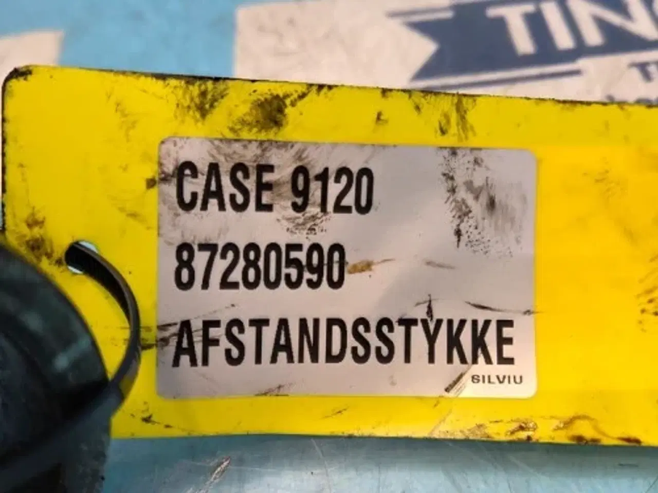 Billede 2 - Case 9120 Afstandsstykke 87280590