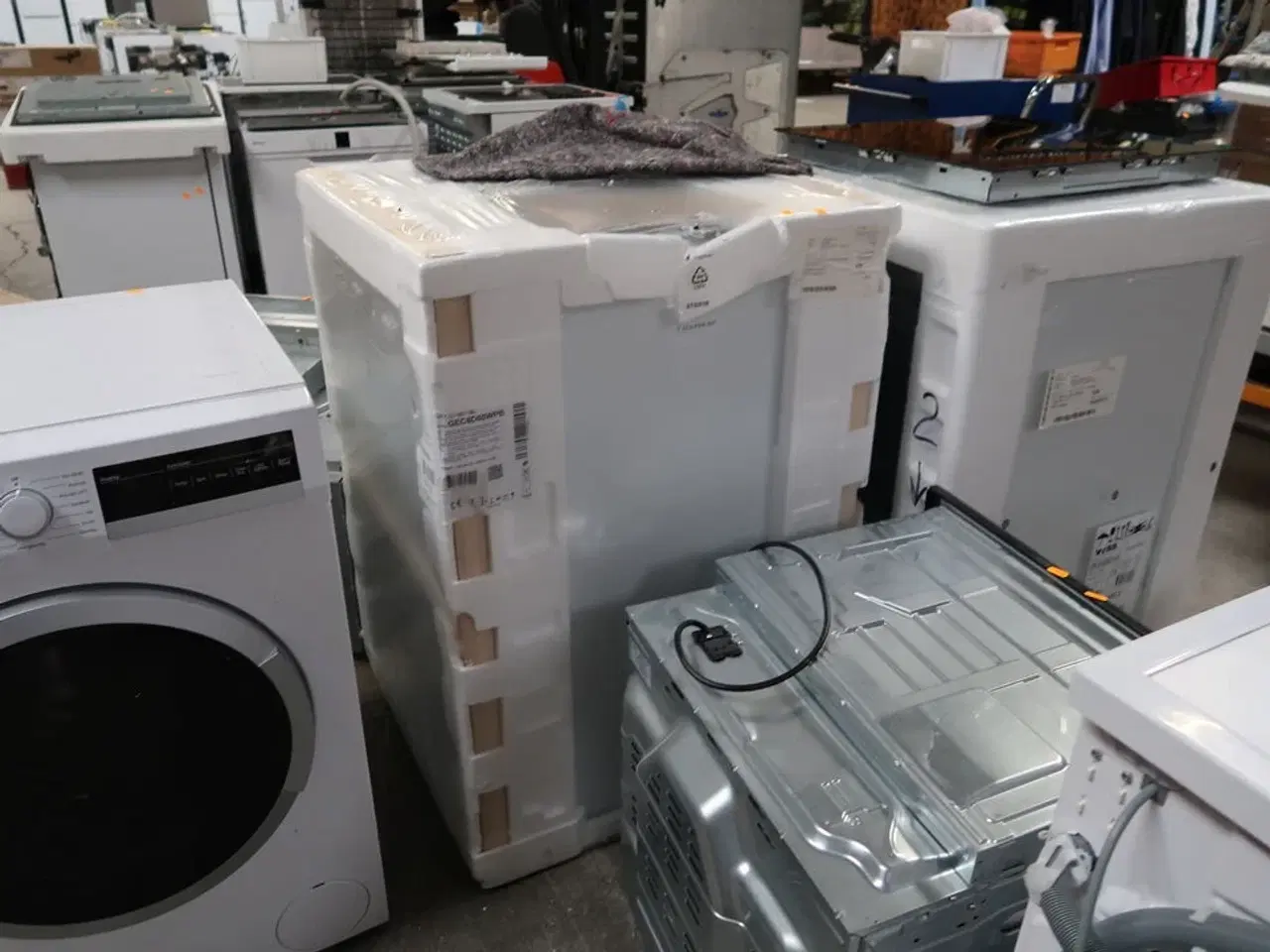 Billede 1 - Keramisk komfur GORENJE GEC6D60WPB