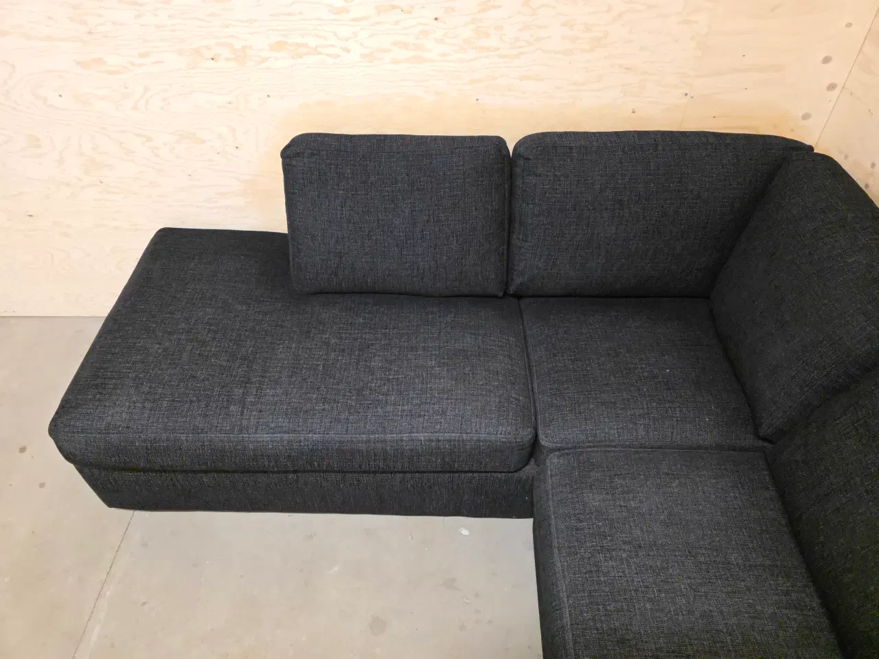 Billede 5 - 5 Pers. Hjørnesofa m/ open-end – God Stand