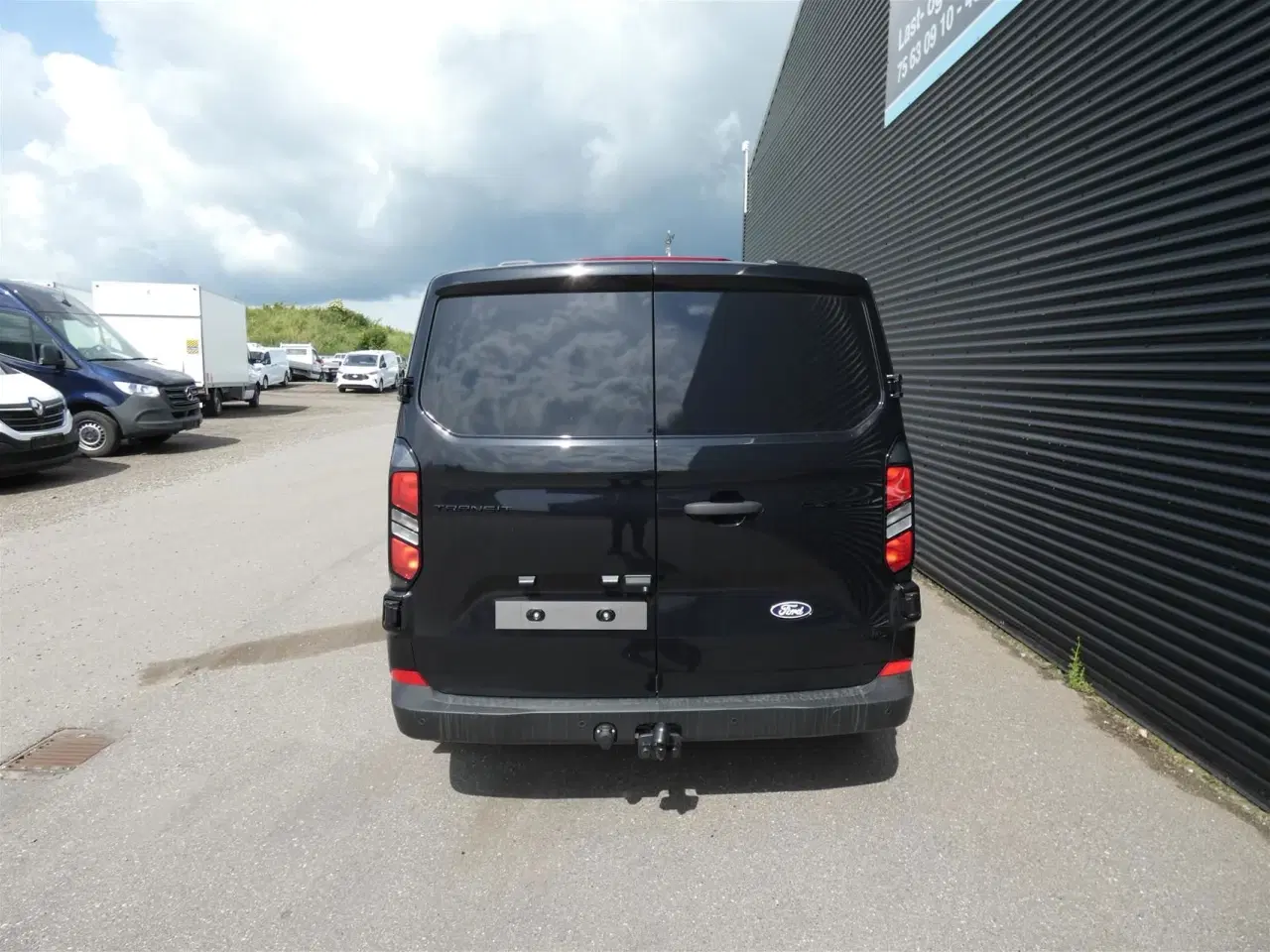 Billede 8 - Ford Transit Custom 320 L2H1 2,0 EcoBlue Trend AWD 170HK Van 8g Aut.