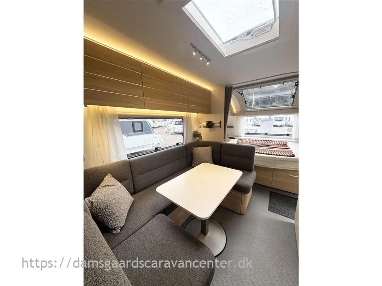 Billede 8 - 2021 - Adria Adora 673 PK   Dobbeltseng-Køjer-Alde-Gulvvarme-Telt