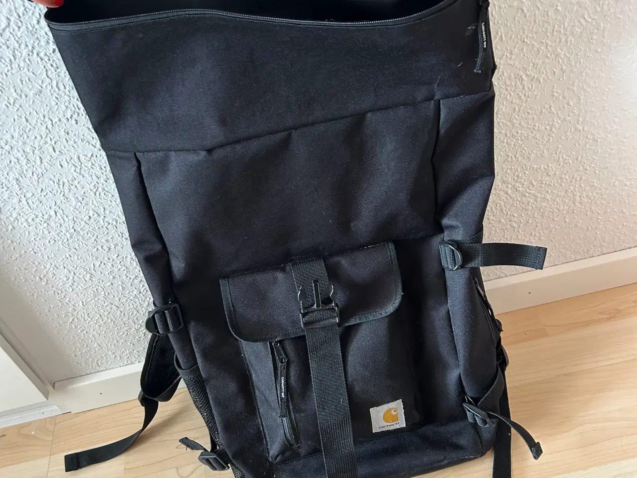 Billede 5 - Sort Carhartt Taske