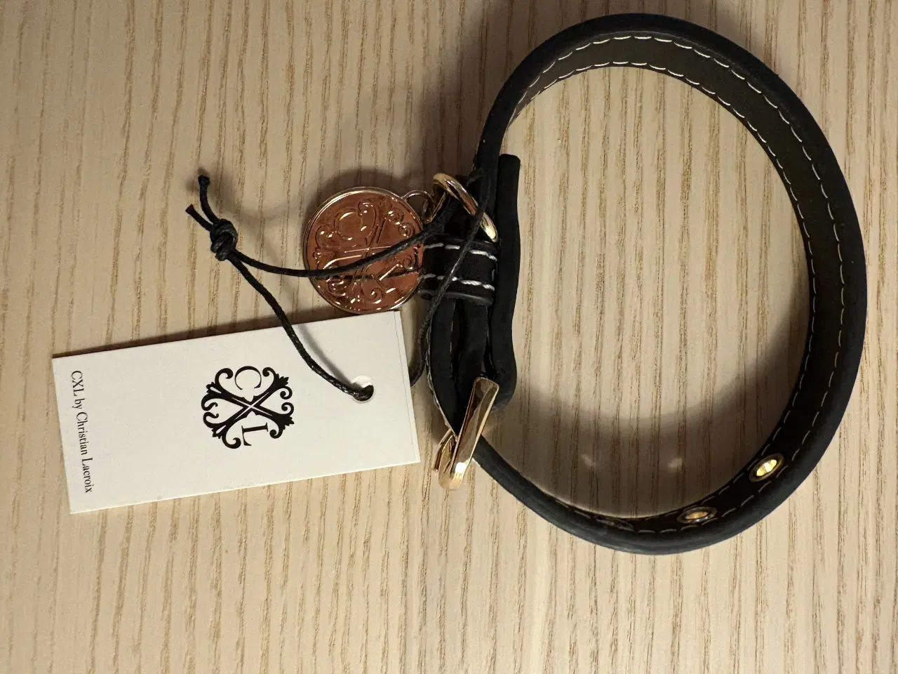 Billede 3 - Hundehalsbånd lille hund i ægte læder.