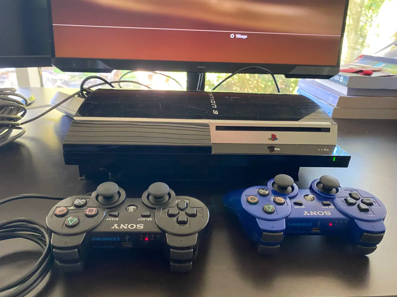 Billede 2 - PlayStation 3, Komplet sæt m. 2 controllere & spil