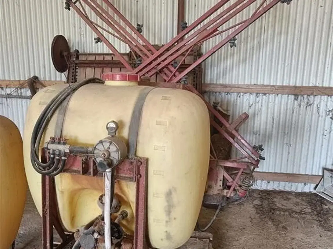 Billede 2 - Hardi 600 liter 12 meter med fronttank  MOMSFRI