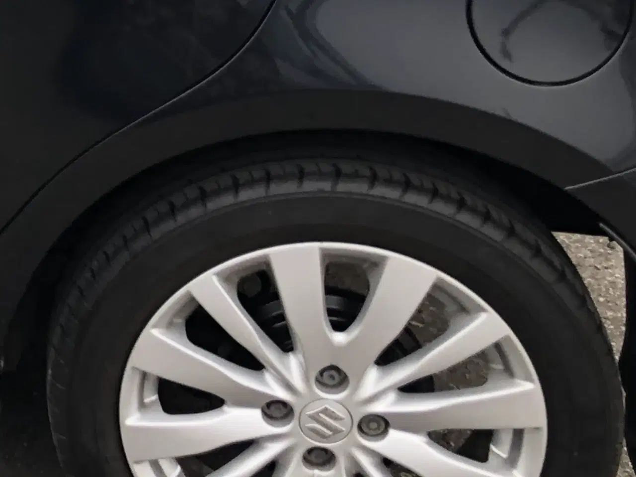 Billede 7 - Suzuki Swift 1,2 16V Young 94 HK 5d - 2013