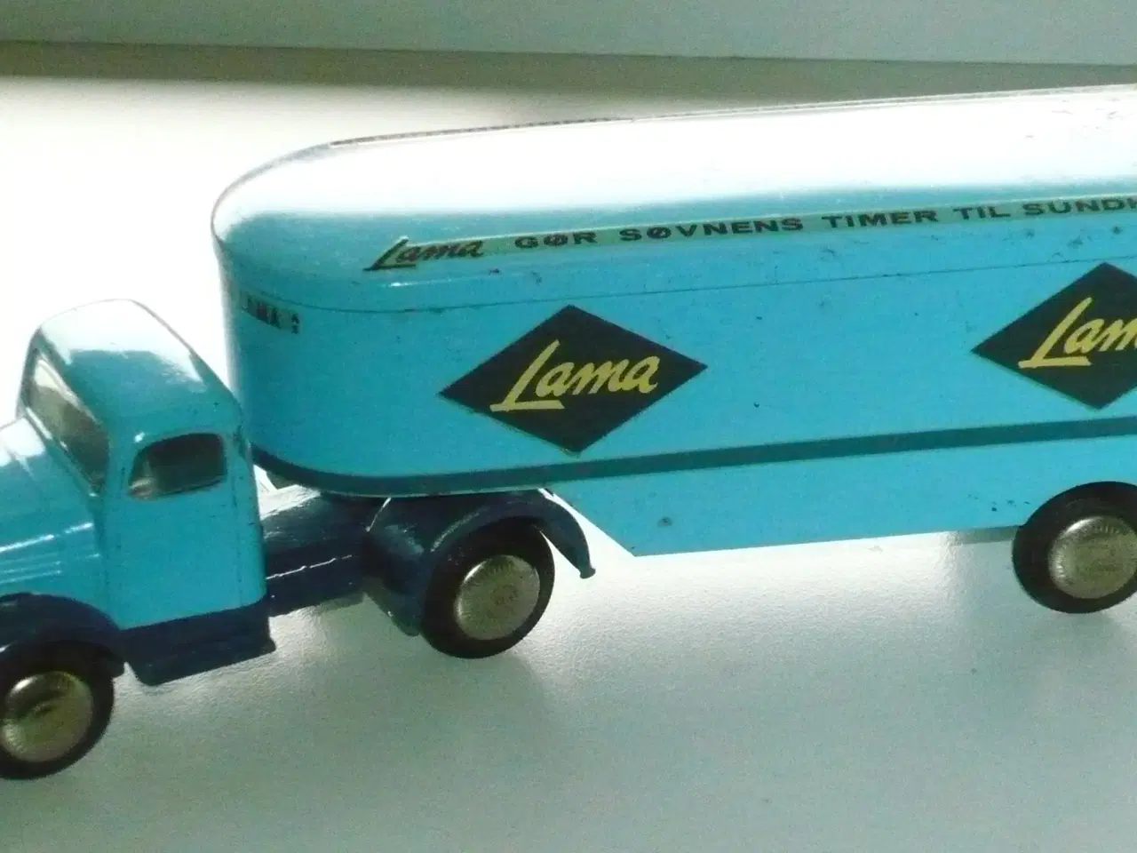 Billede 1 - Tekno Volvo Sættebil  "LAMA"