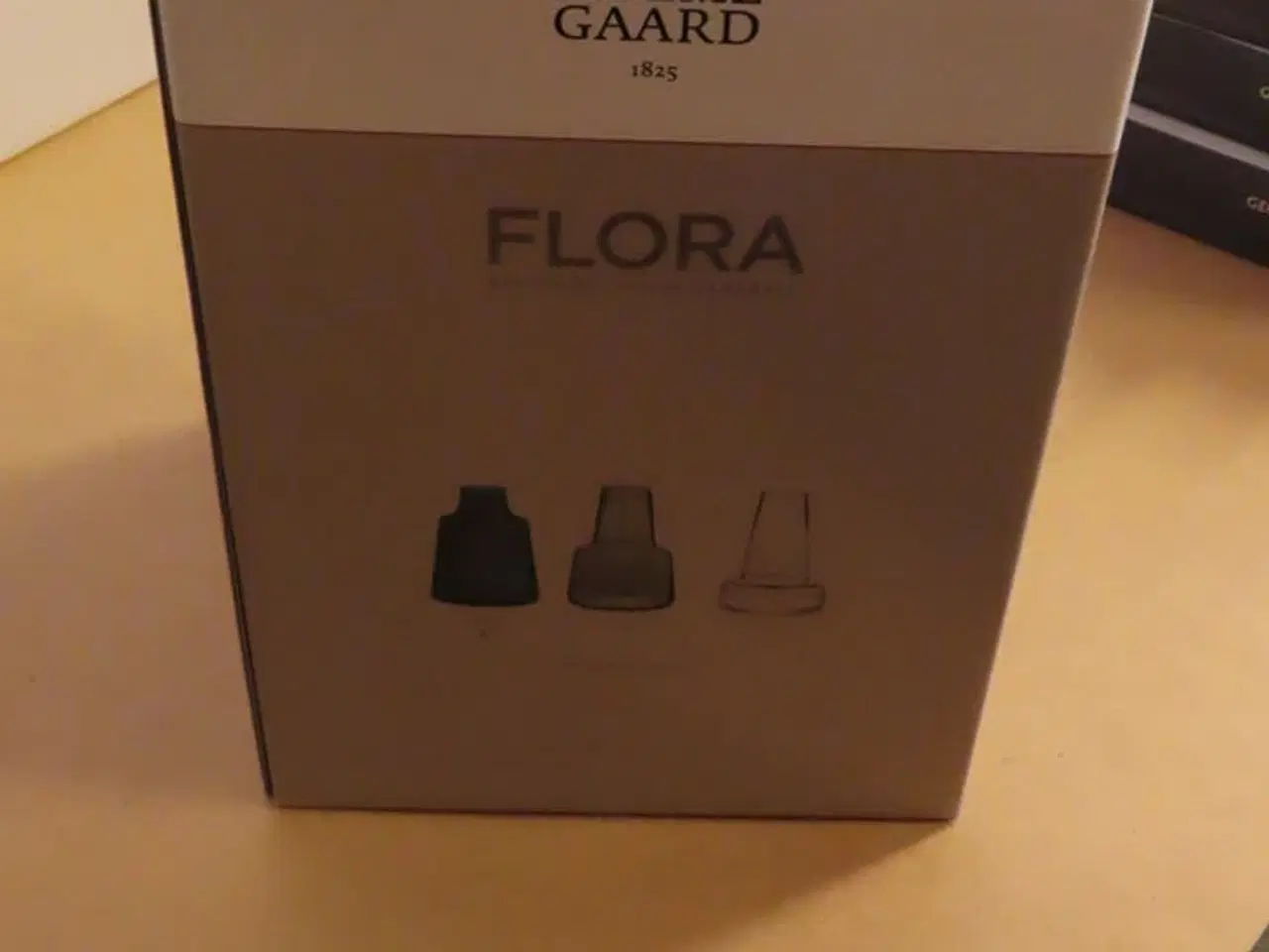 Billede 2 - Vase HOLMEGAARD