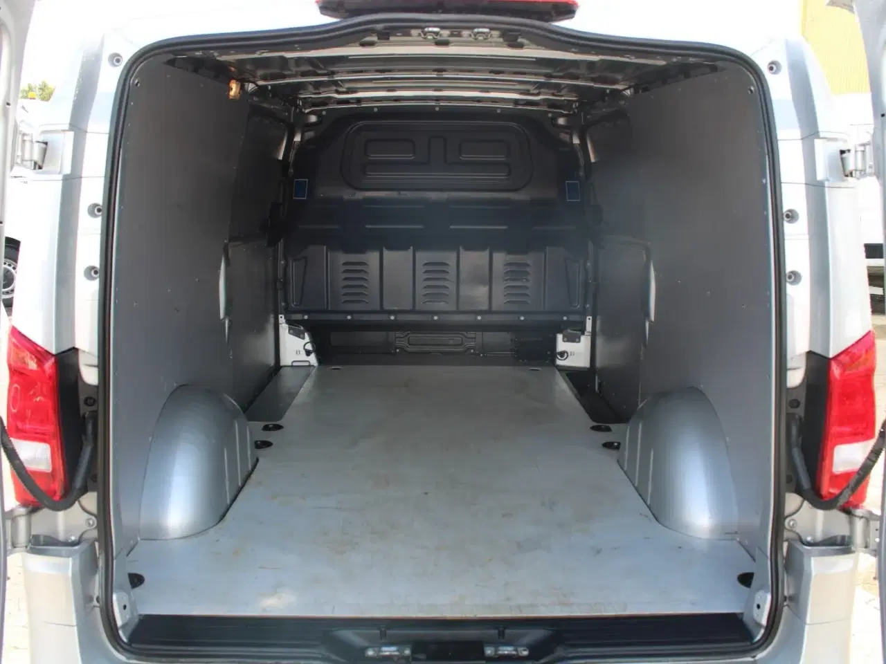 Billede 13 - Mercedes Vito 114 2,0 CDi Complete aut. XL RWD