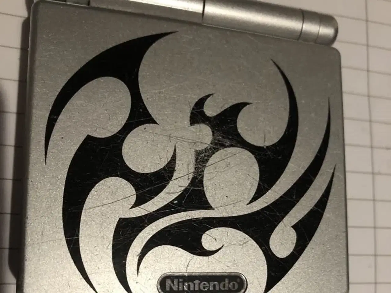 Billede 4 - Tribal Game Boy Advance SP AGS 101+ Pokemon Ruby