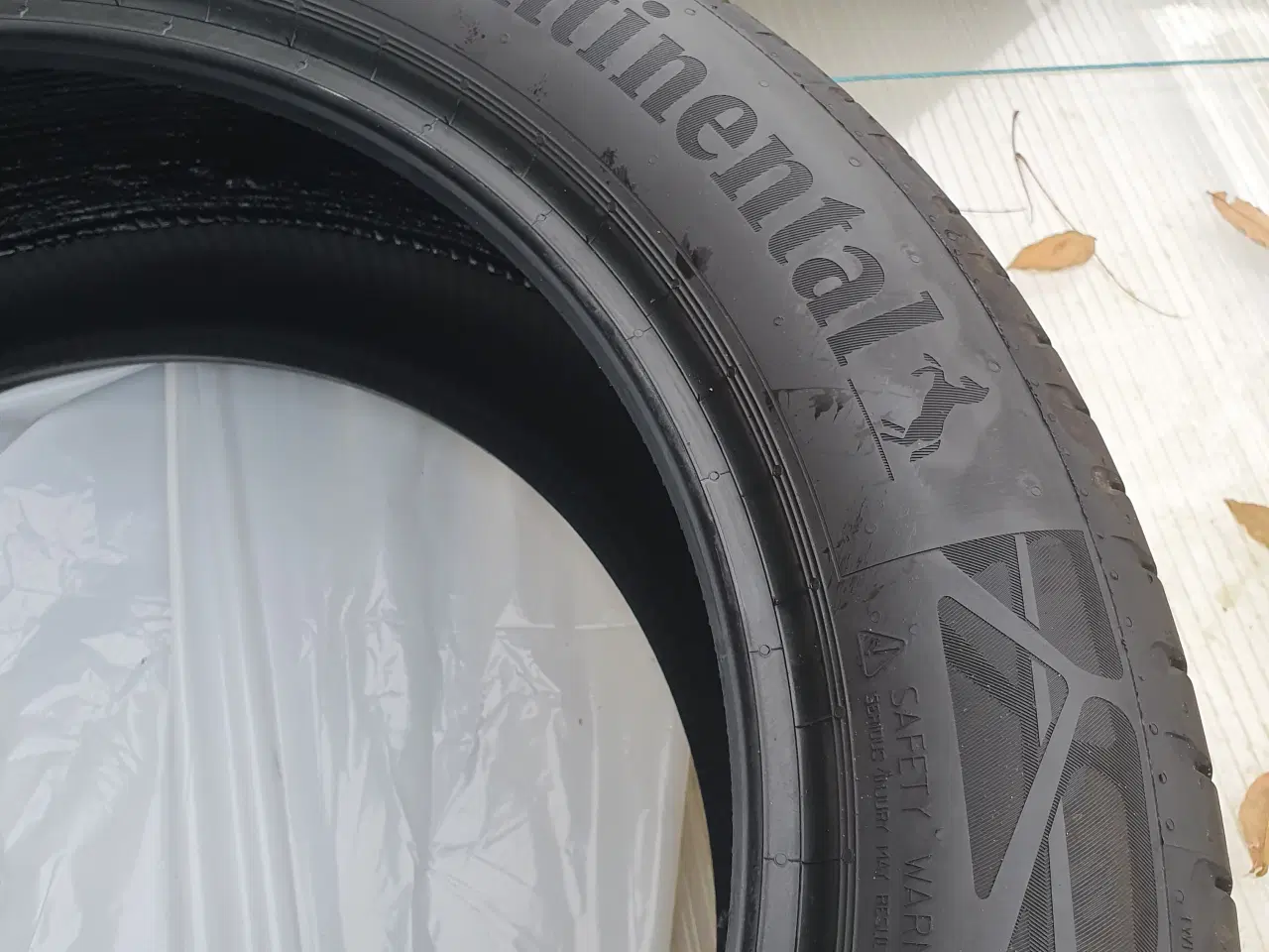 Billede 4 - 4 stk dæk 255/45 R 19 T Contineltal 