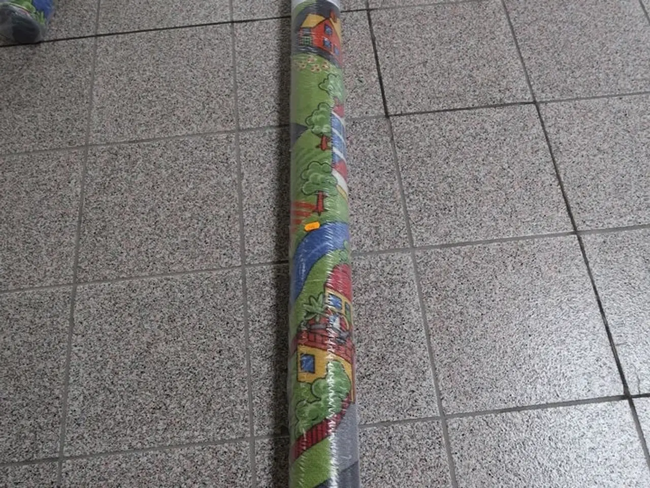 Billede 1 - Legetæppe REBEL ROADS