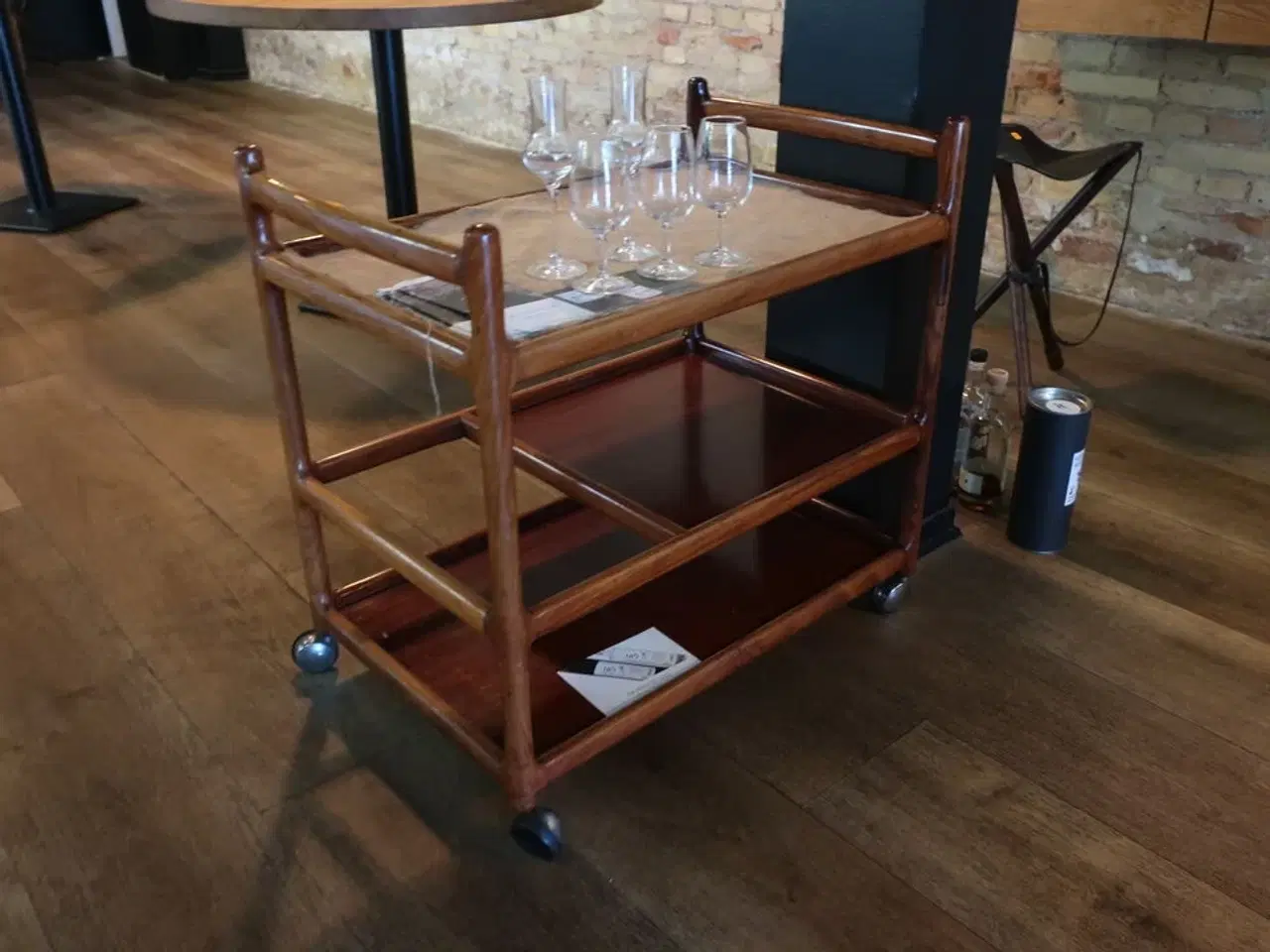 Billede 2 - Bakkebord