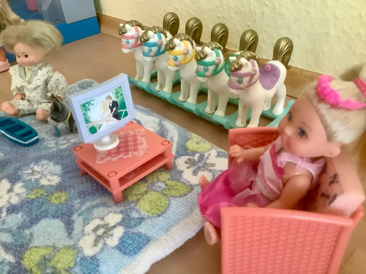 Billede 4 - Evi Love dukker med legerum.