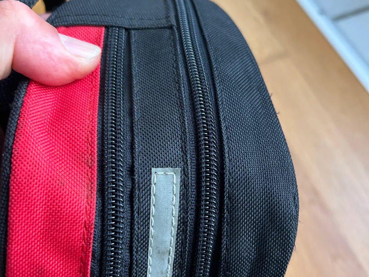 Billede 2 - Cykeltaske med reparationssæt