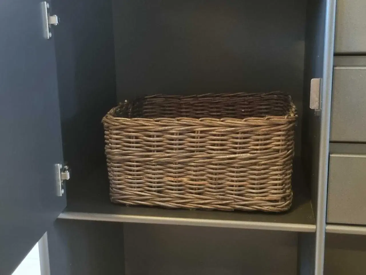 Billede 2 - Montana reol i flot stand