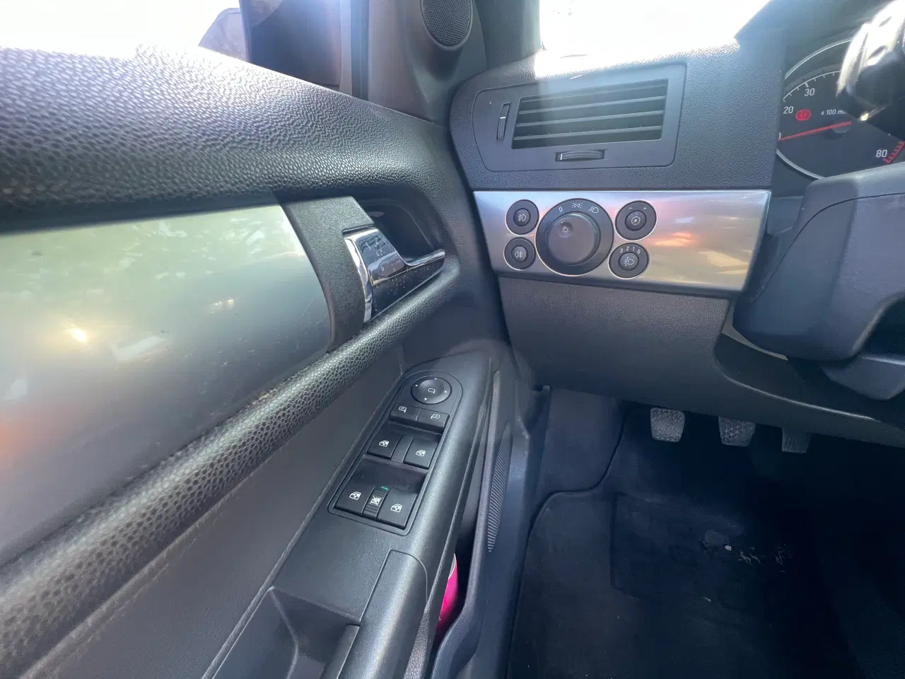 Billede 11 - 2008 Opel Astra TwinTop Turbo