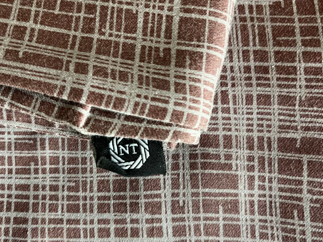 Billede 1 - 2 fine senge sæt som    Ny brugt er par gange 