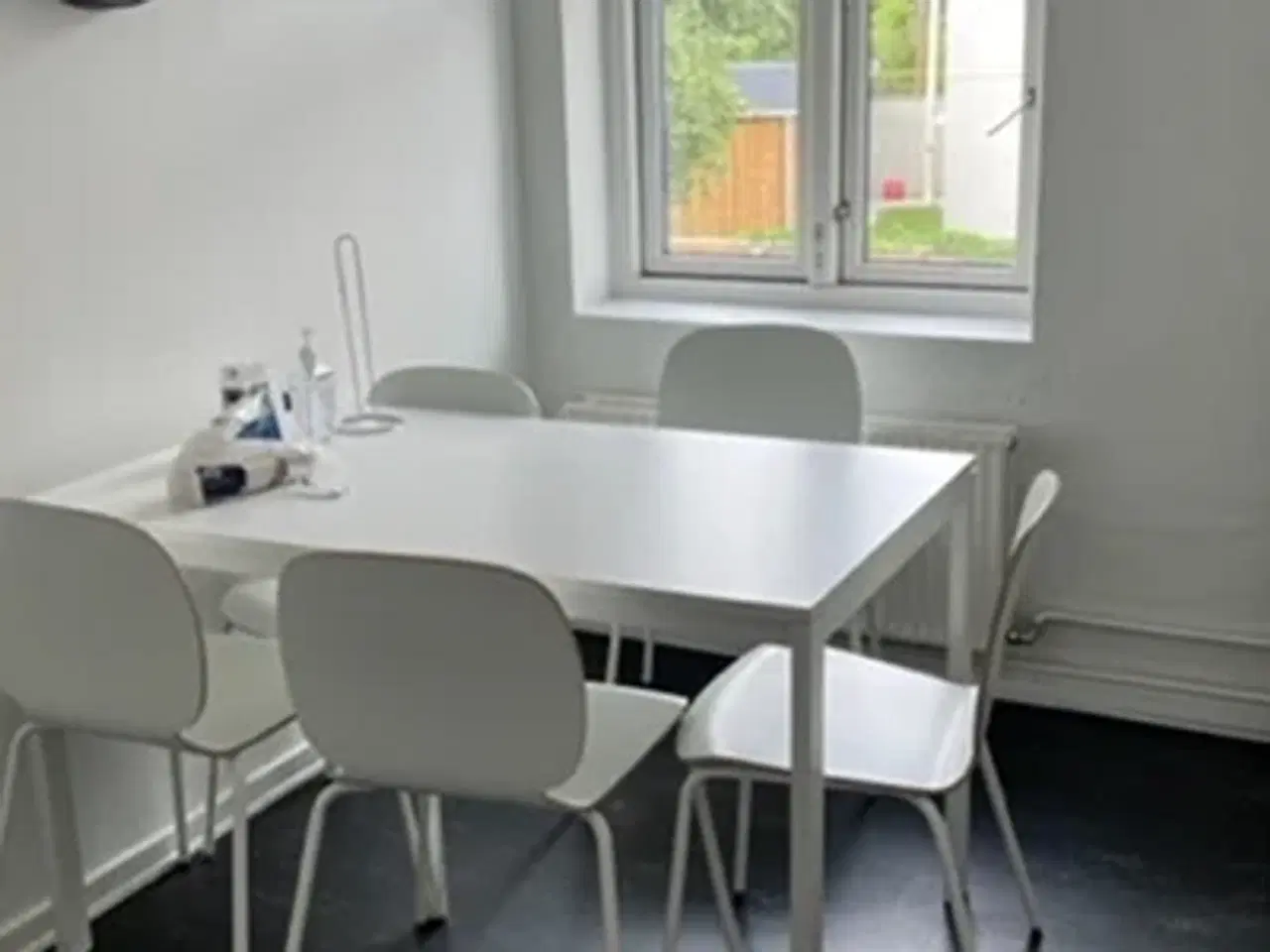 Billede 1 - Kontor/showroom udlejes