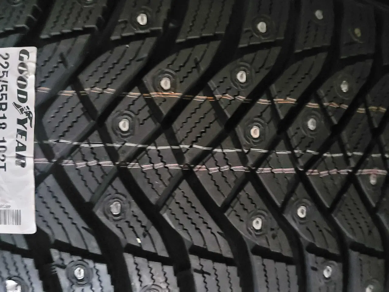 Billede 2 - 225 / 55 R 18