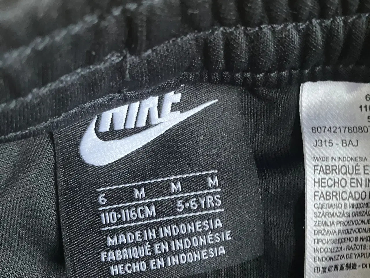 Billede 4 - Nye Nike bukser