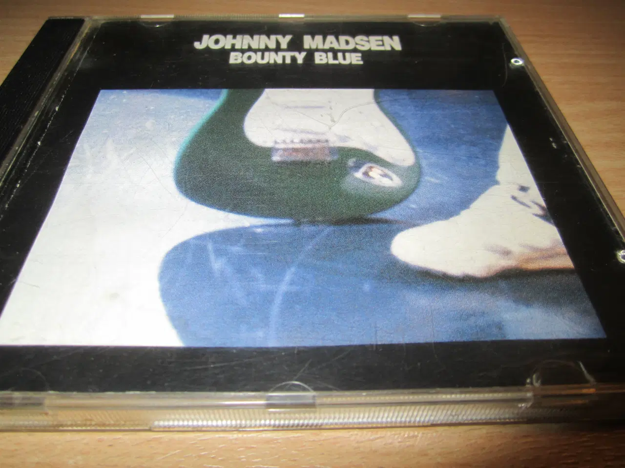 Billede 1 - BYD. JOHNNY MADSEN. BOUNTY  BLUE.