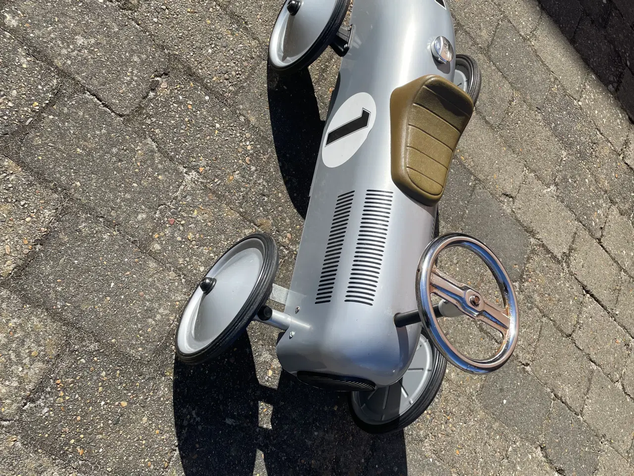 Billede 4 - Gåbil som ny og smart retro