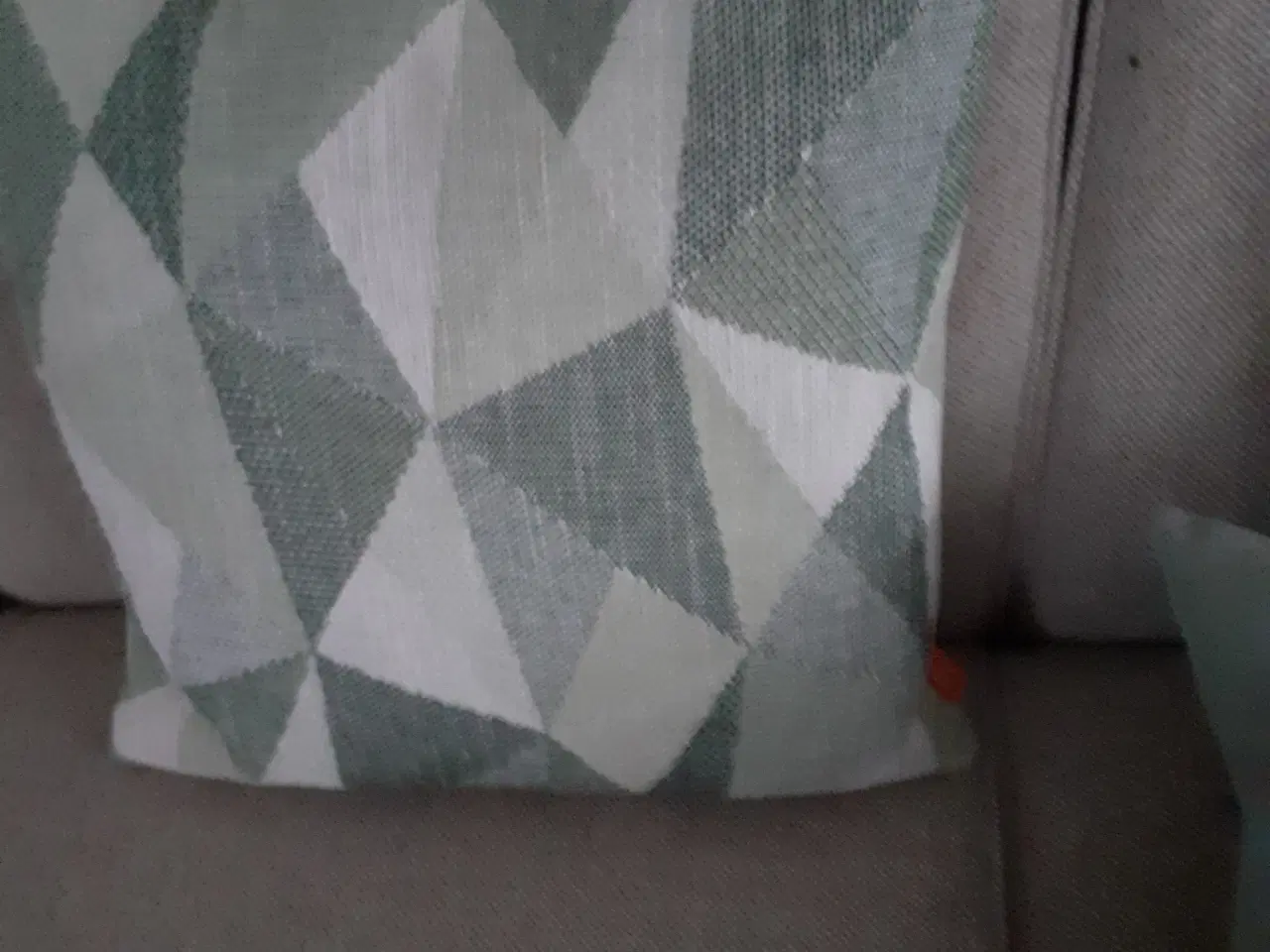 Billede 3 - Sofapuder i grønlig og beige farve