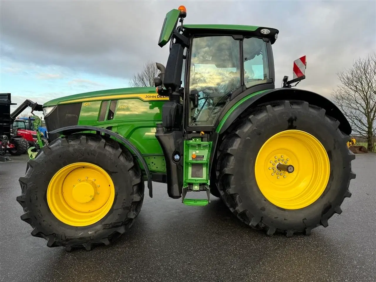 Billede 3 - John Deere 6R250 KUN 595 TIMER OG GEN5 SKÆRM!