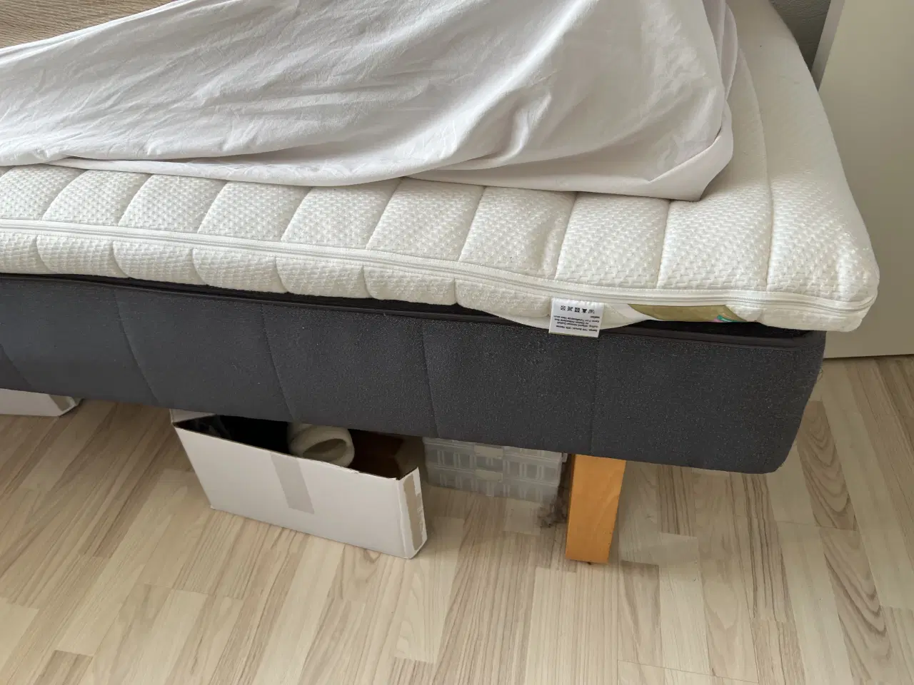 Billede 2 - Boksmadras med topmadras