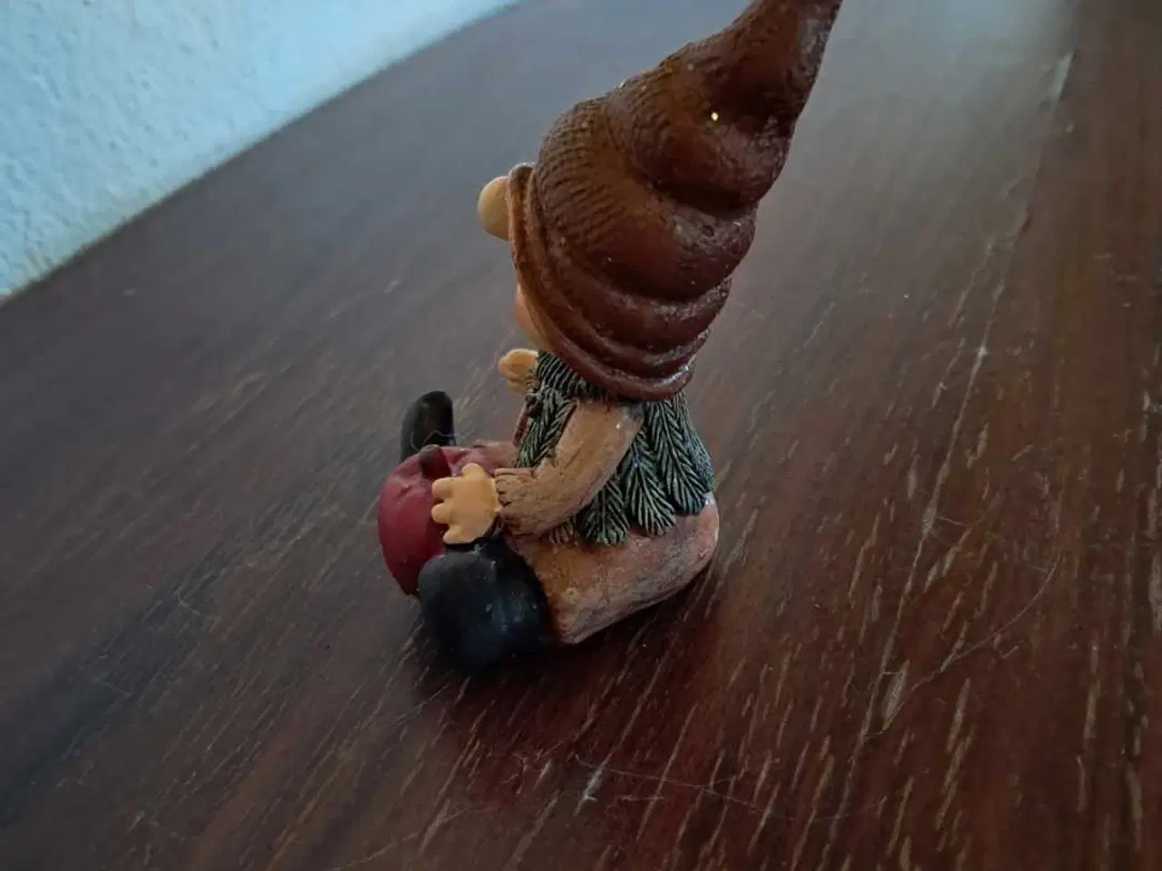 Billede 2 - Nisse m. æble