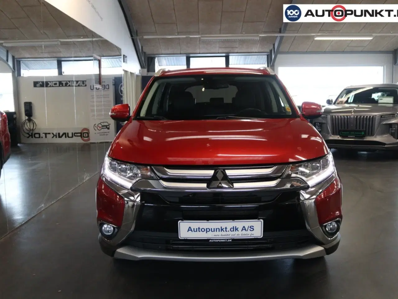 Billede 2 - Mitsubishi Outlander 2,2 DI-D 150 Intense aut. 4WD