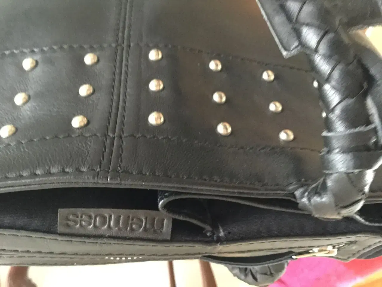 Billede 5 - Håndtaske i sort skind lækker kvalitet