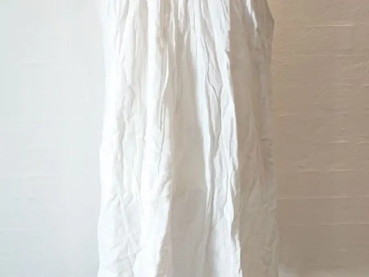 Billede 2 - Hvid kjole