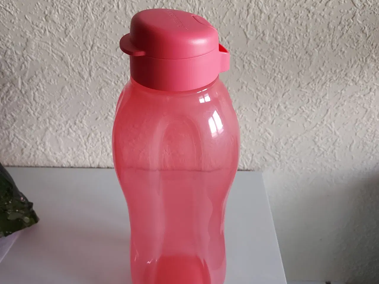 Billede 1 - Tupperware flaske 1,5 L