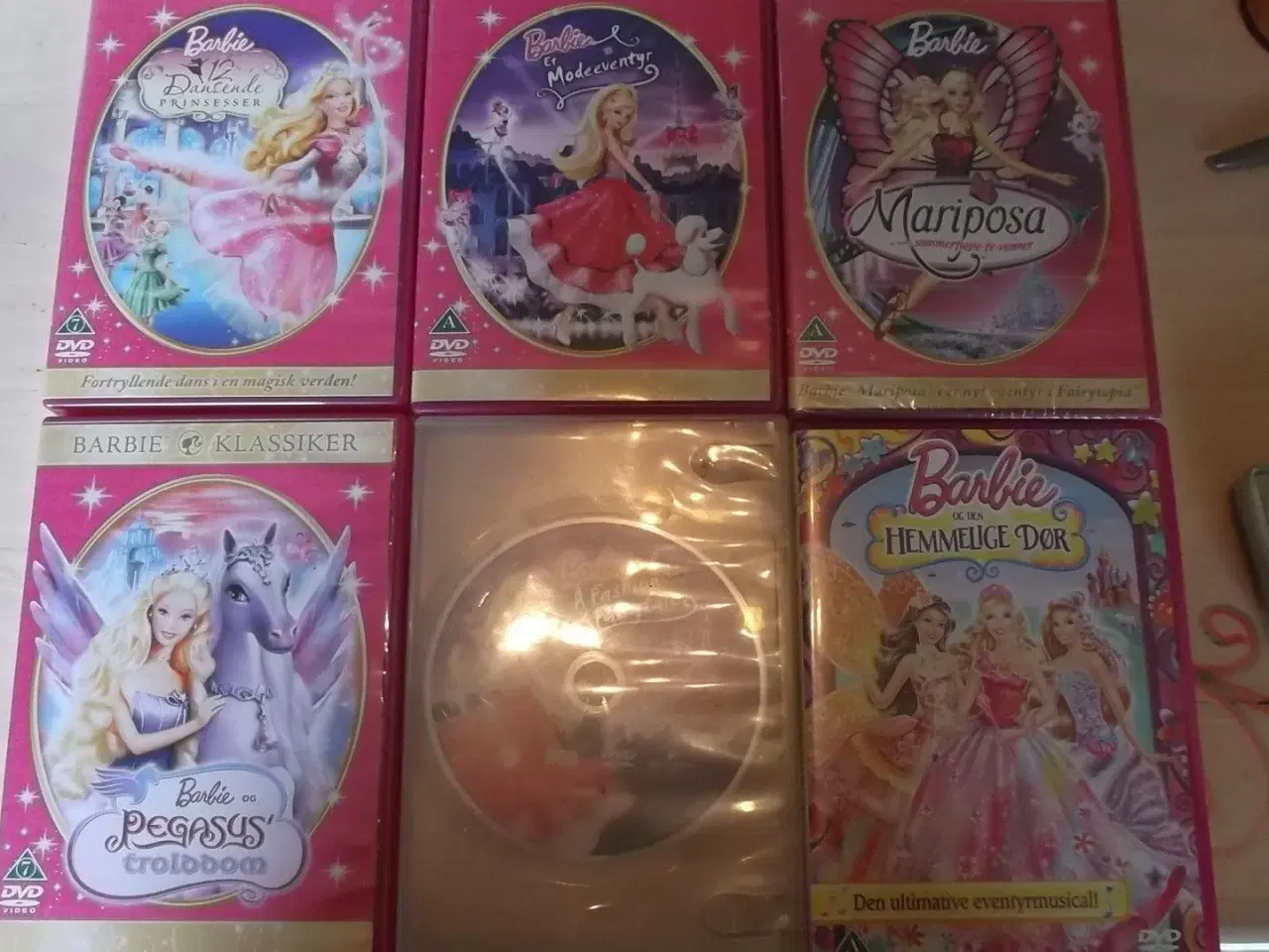 Billede 1 - Barbie dvd`er 6 stk