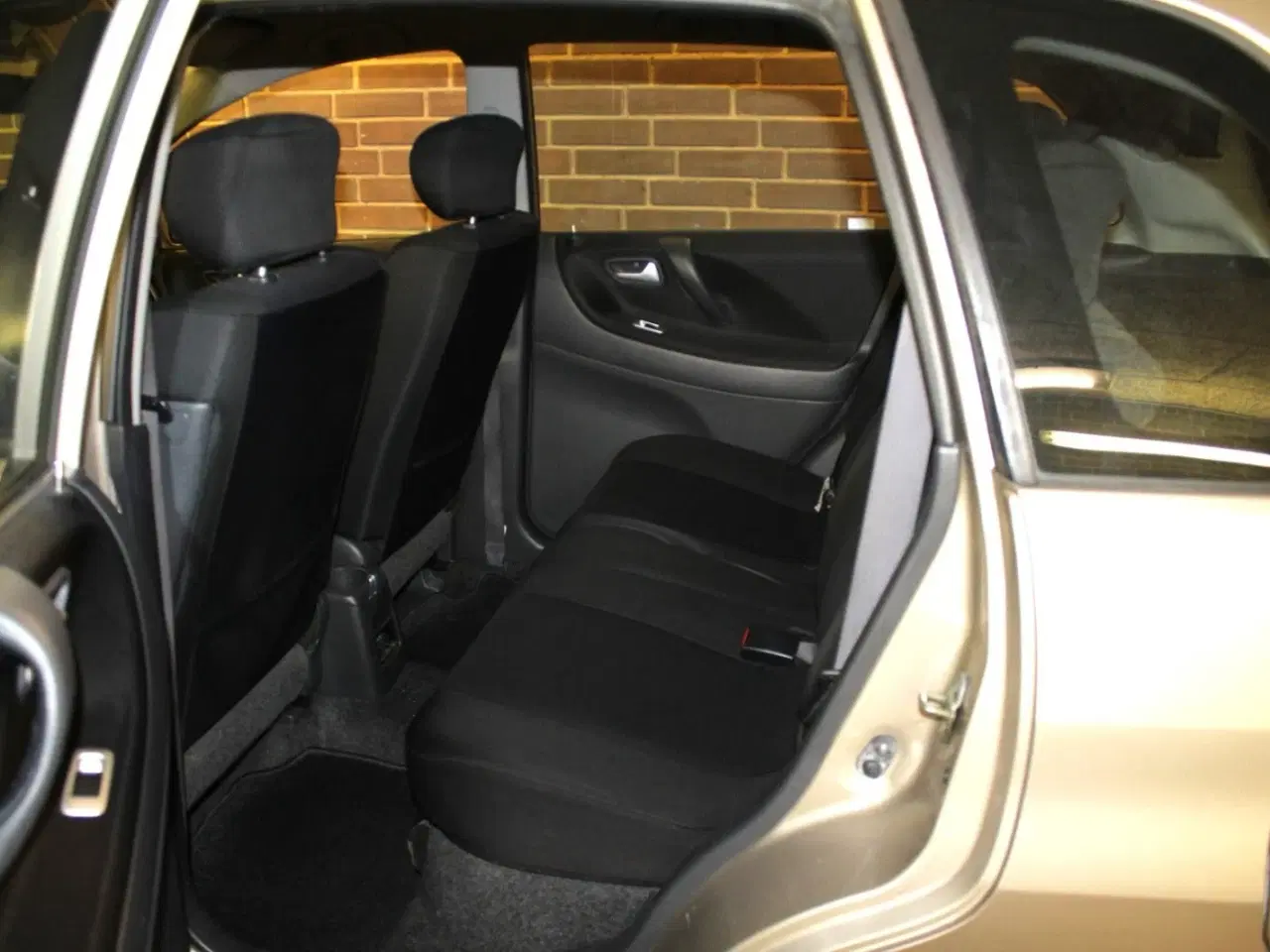 Billede 5 - Suzuki Liana 1,6 