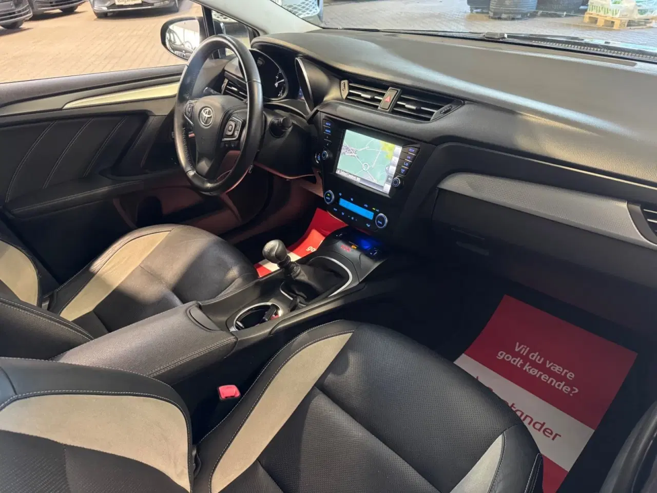 Billede 16 - Toyota Avensis 1,8 VVT-i T2 Executive Touring Sports