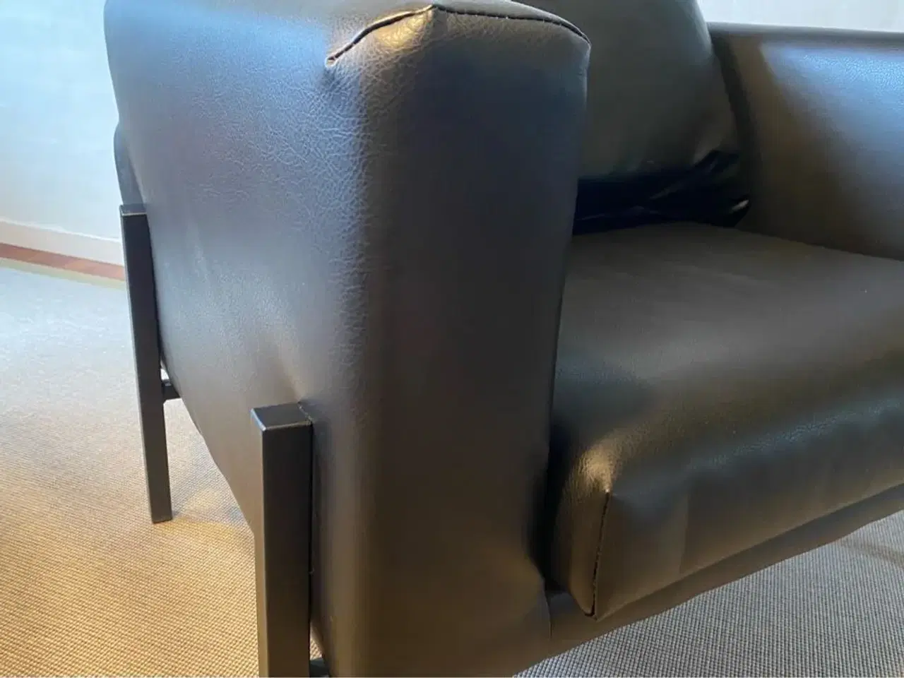 Billede 3 - IKEA KOARP stol i lækker tekstillæder