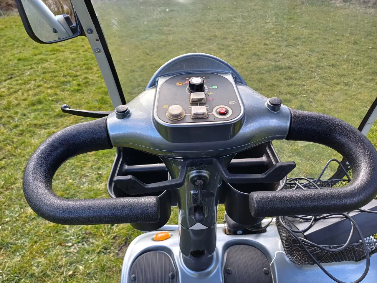 Billede 3 - Dobbelt handicap scooter sælges